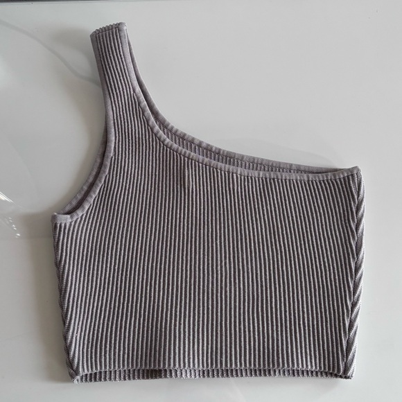 Babaton Sculpt Knit One Shoulder Cropped Top - Picture 7 of 9